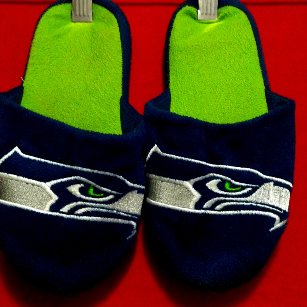 Seattle Seahawks Team Kids Slippers